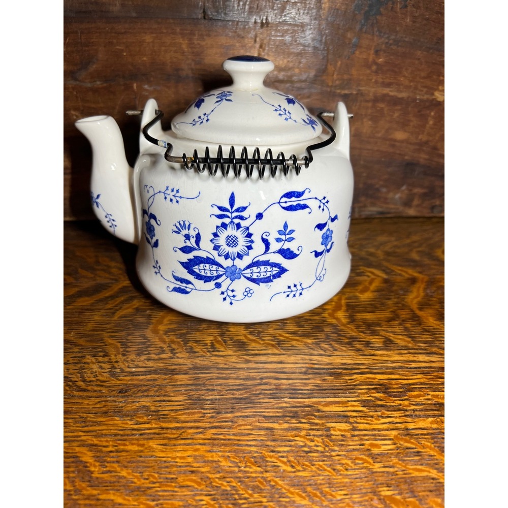 VTG Blue and White Blue Onion Teapot Metal Swing Handle Japan Cottagecoree